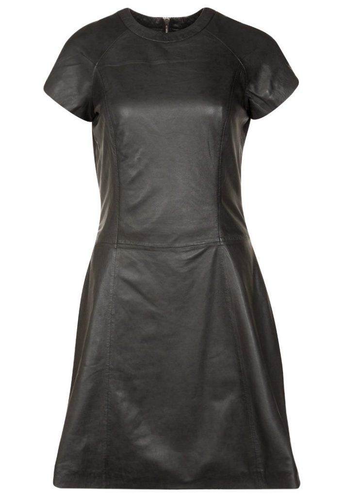 Robe en cuir noir Sly