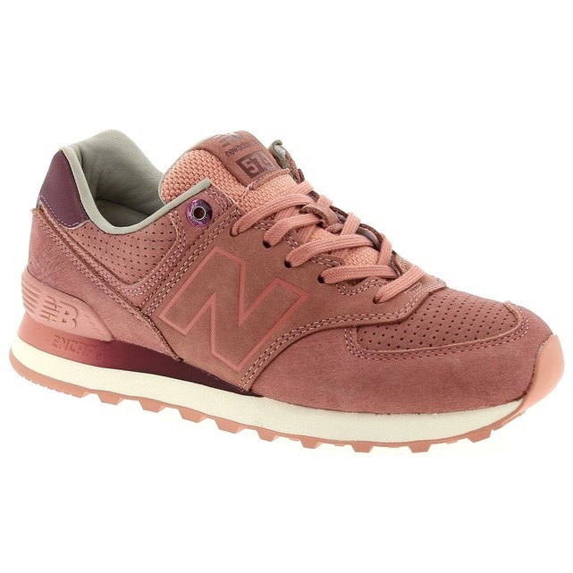 Baskets femme New Balance rose gris 574 velours