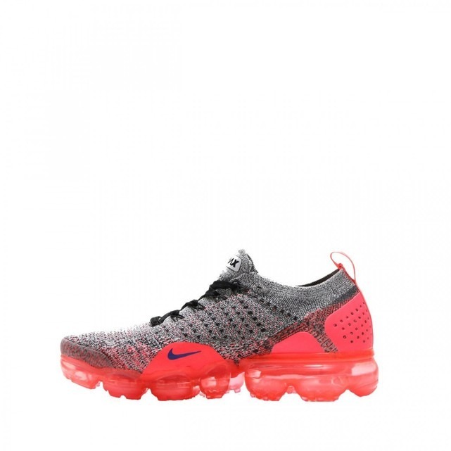 Baskets femme rose gris Nike Vapormax Flyknit