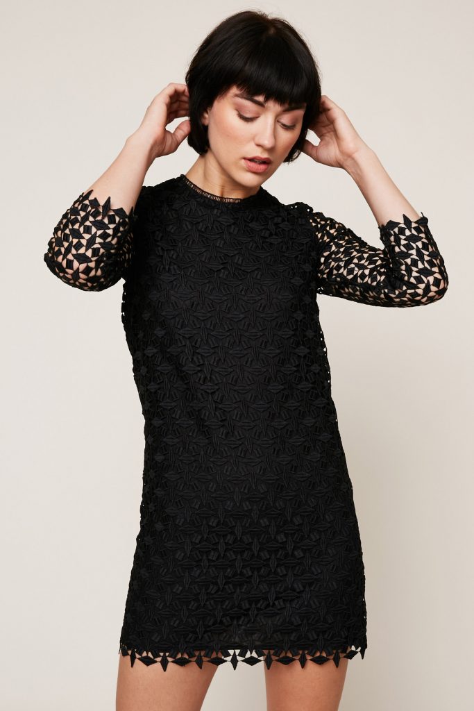 Robe noire dentelle macrame Paul & Joe Sister