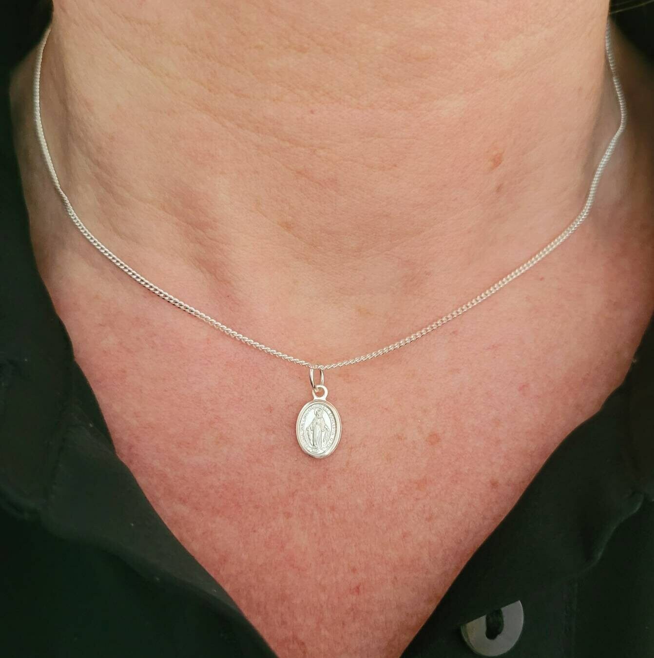 Collier en argent massif 925 médaille Vierge Marie Miraculeuse